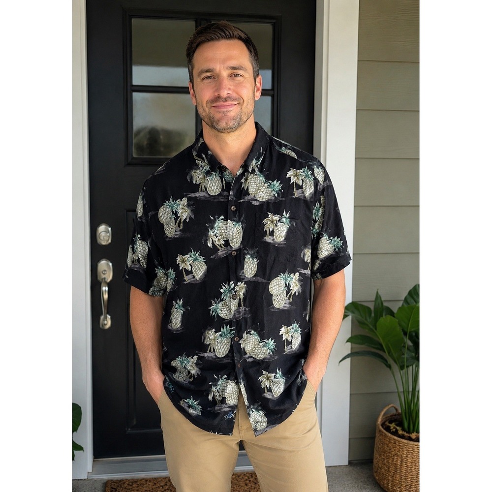 Tommy Bahama Island Modern Fit L Black Silk Pineapple Resort Wear Shirt